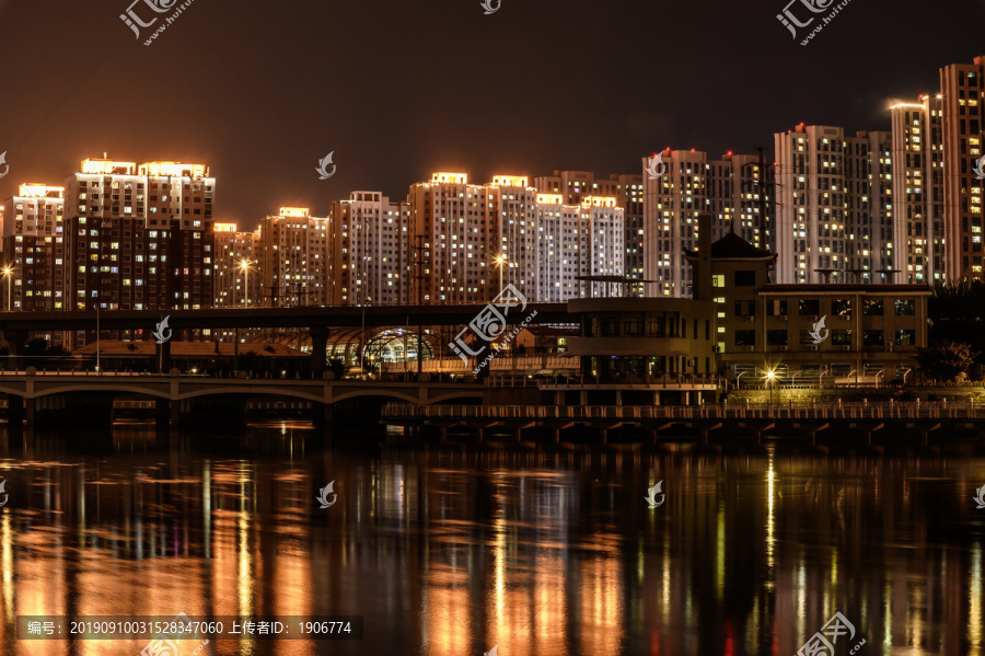 中国长春伊通河夜景