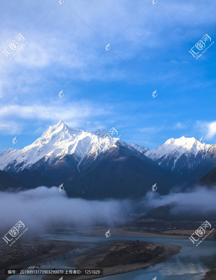 雪山