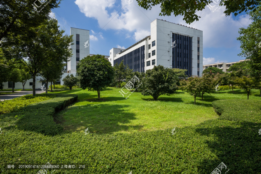 苏州科技大学