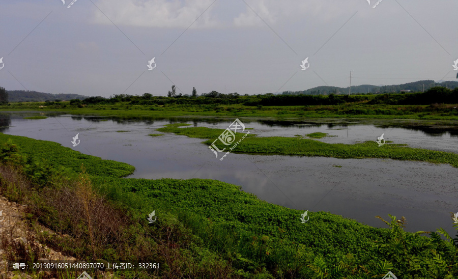 河流