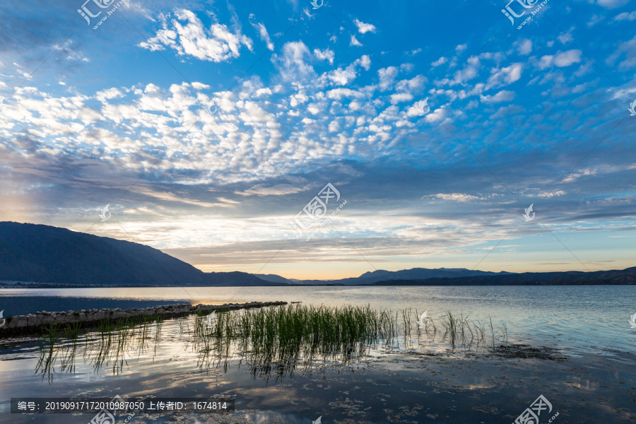 天空黄昏夕阳