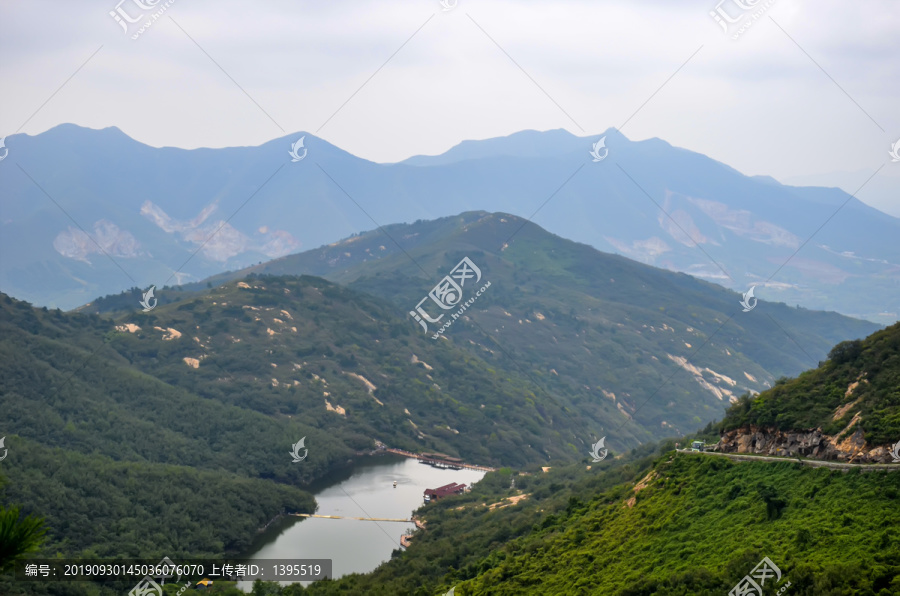 水墨山水