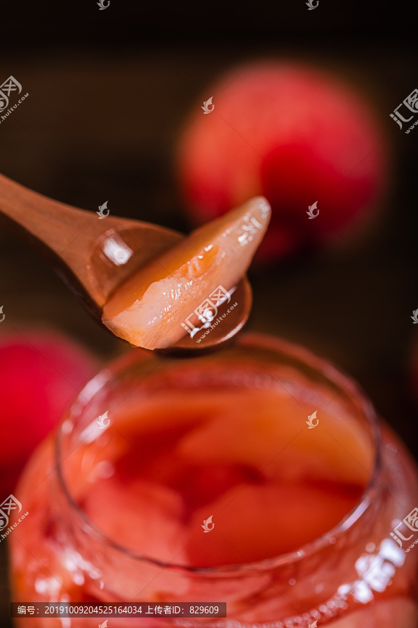 自制桃子罐头桃汁