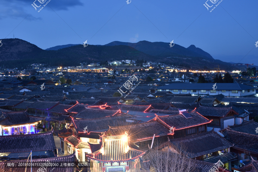 云南丽江大研古城夜景风光