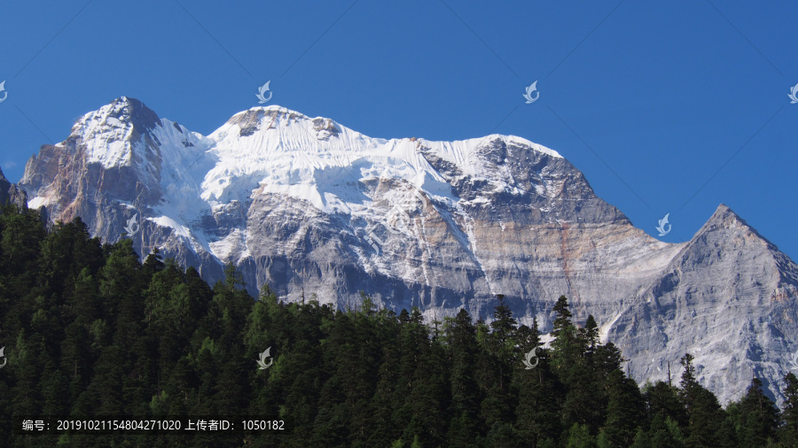 稻城亚丁风景区风光