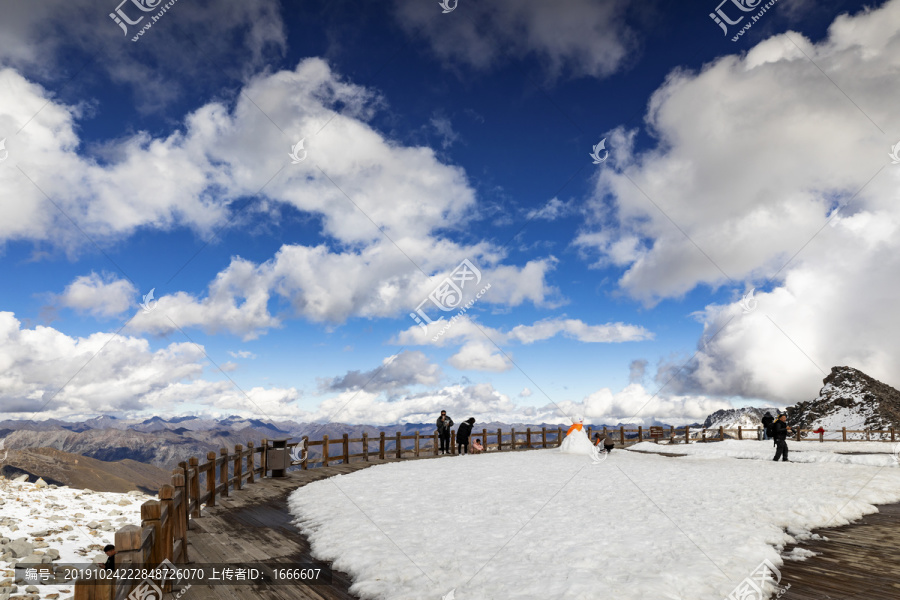 雪山