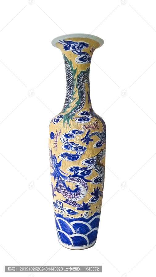龙纹雕花瓷瓶