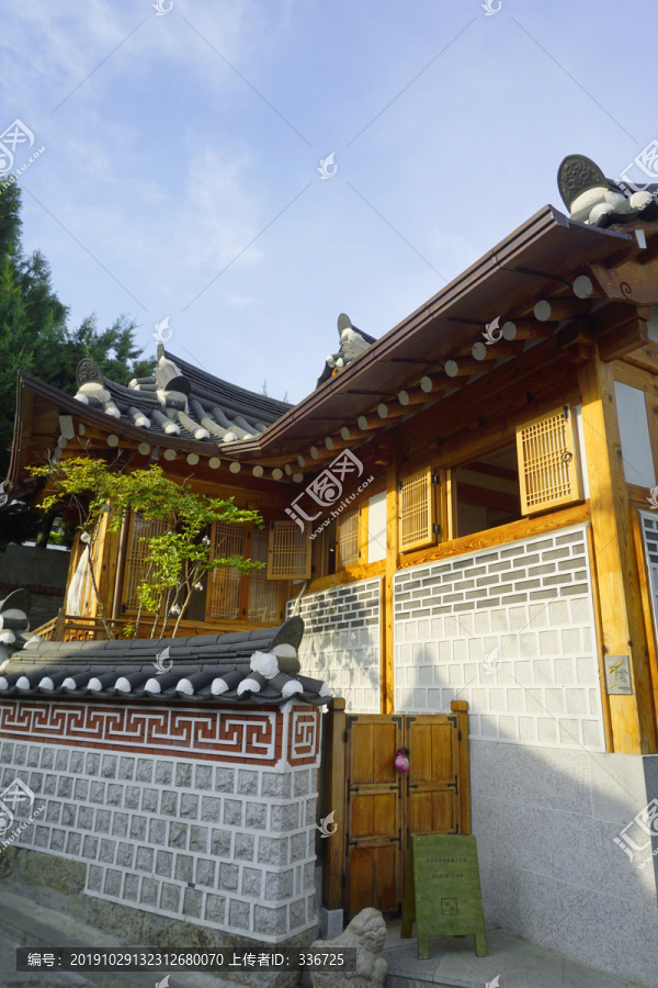 韩国北村韩屋村的老式住宅