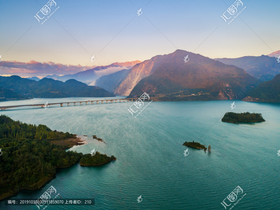 都江堰紫坪铺水库