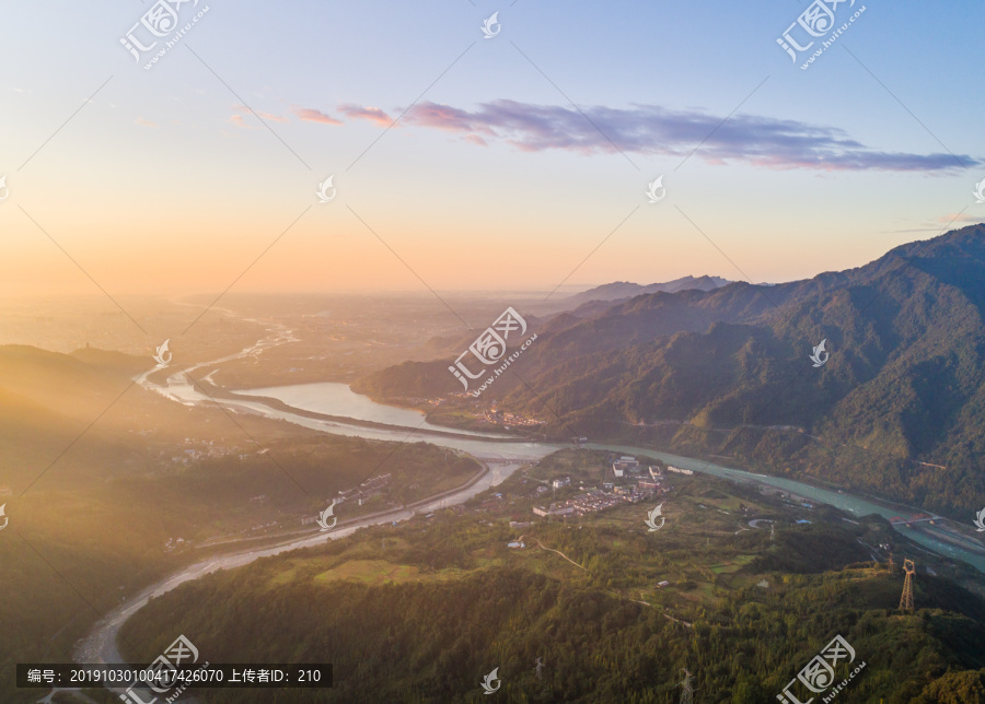 都江堰岷江出川