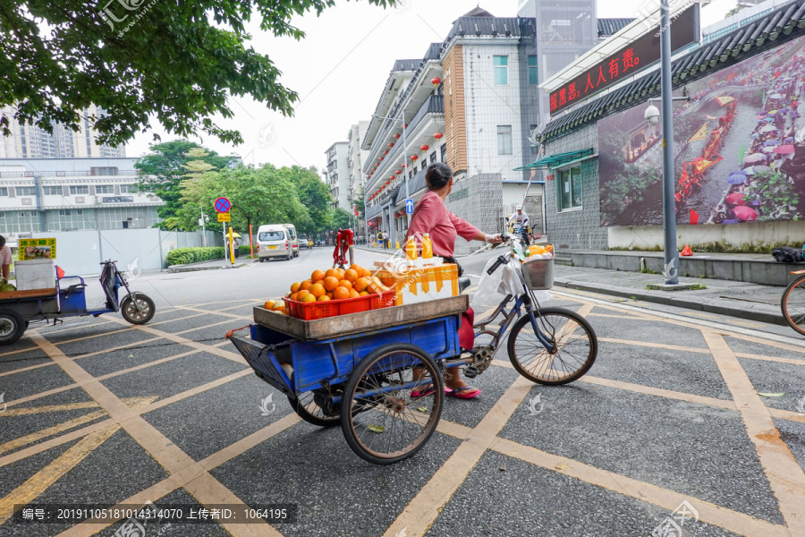 水果小贩