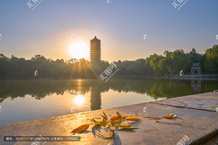 北京大学未名湖