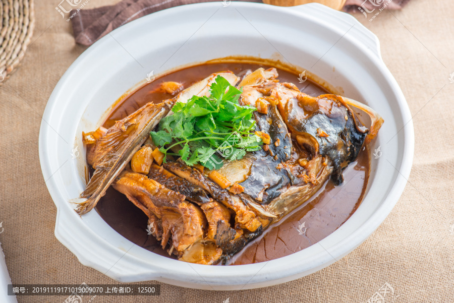 砂鍋魚頭