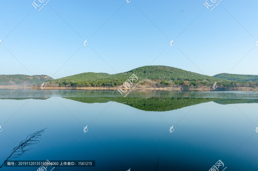 水墨风景画