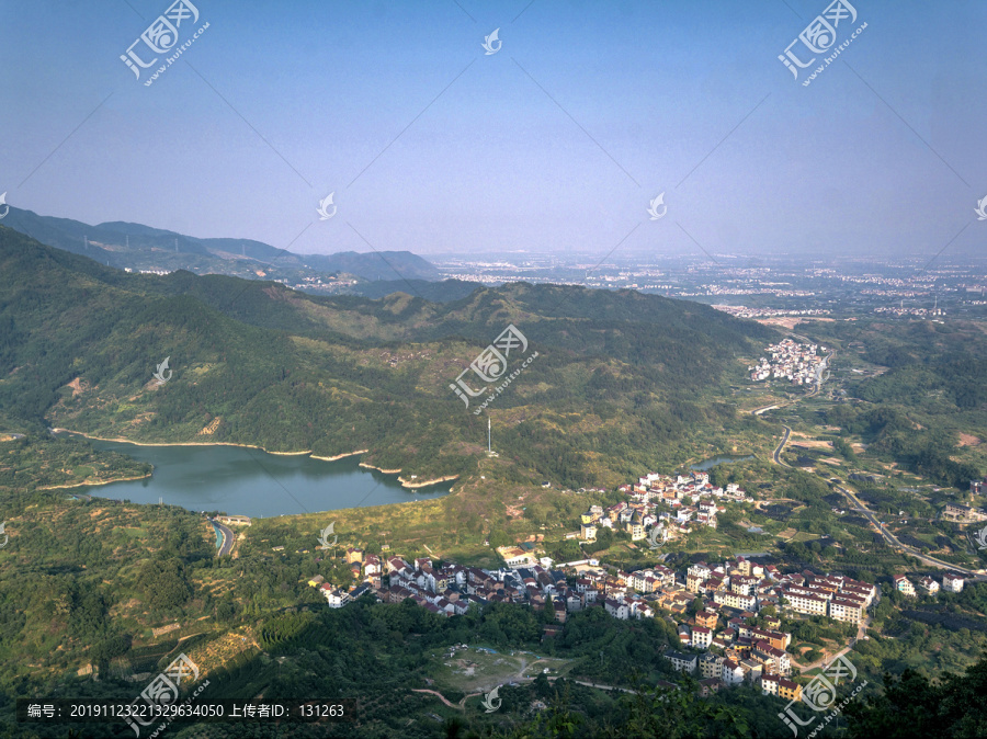 金华尖峰山山下吴水库