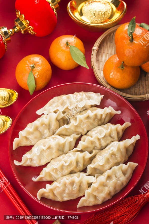 传统节日吃饺子