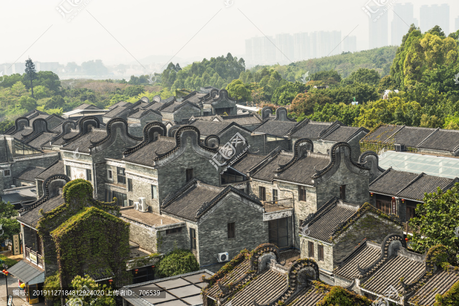 岭南屋顶锅耳屋