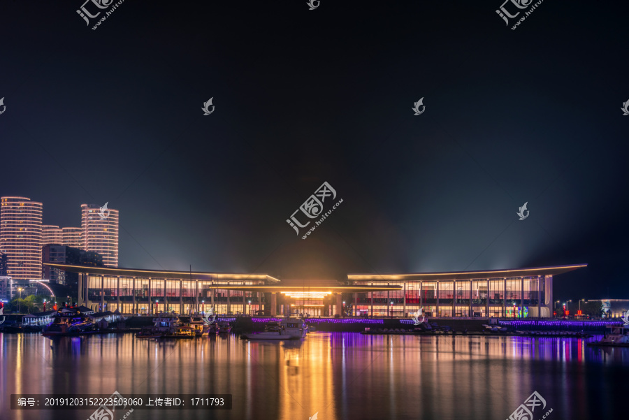 山东省青岛市奥帆中心夜景