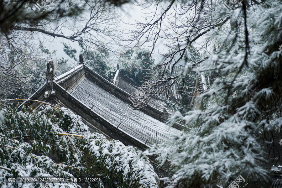 潭柘寺雪景大山古建筑雪景