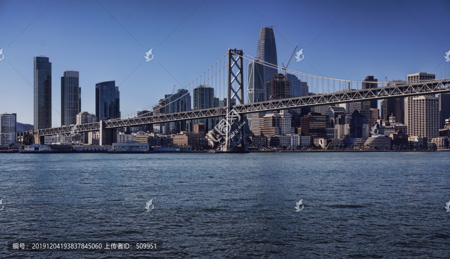 美国加州旧金山与海湾大桥