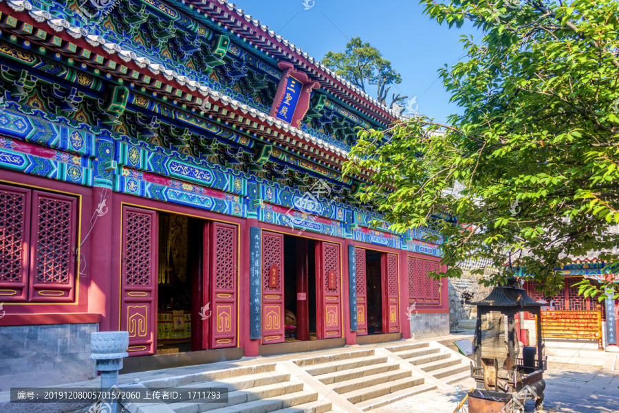 中国山东青岛崂山华严禅寺