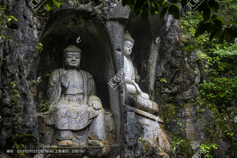 杭州灵隐寺石雕佛像