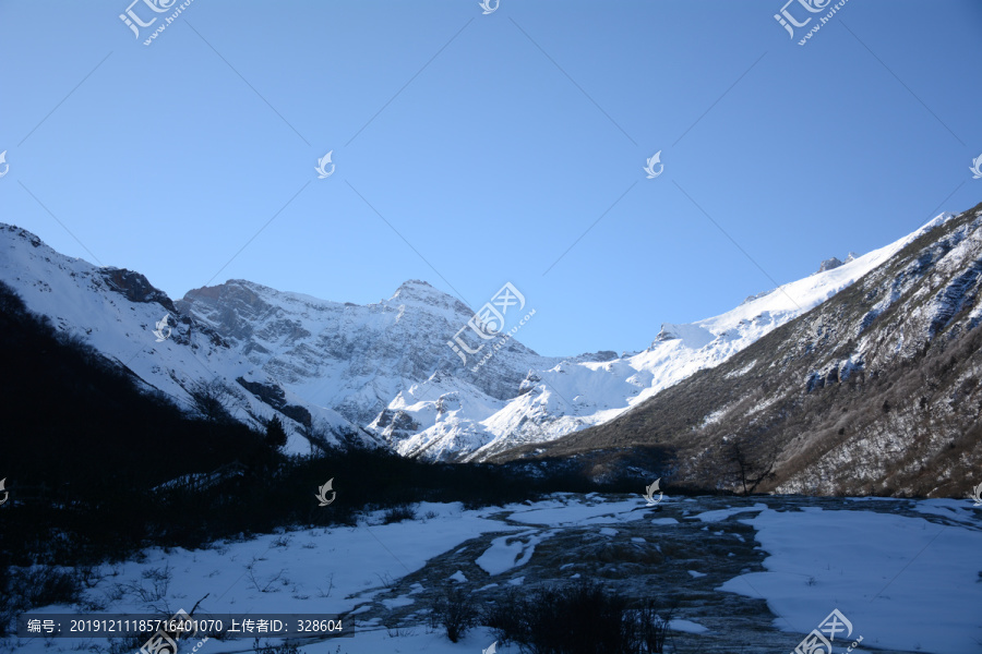 雪山