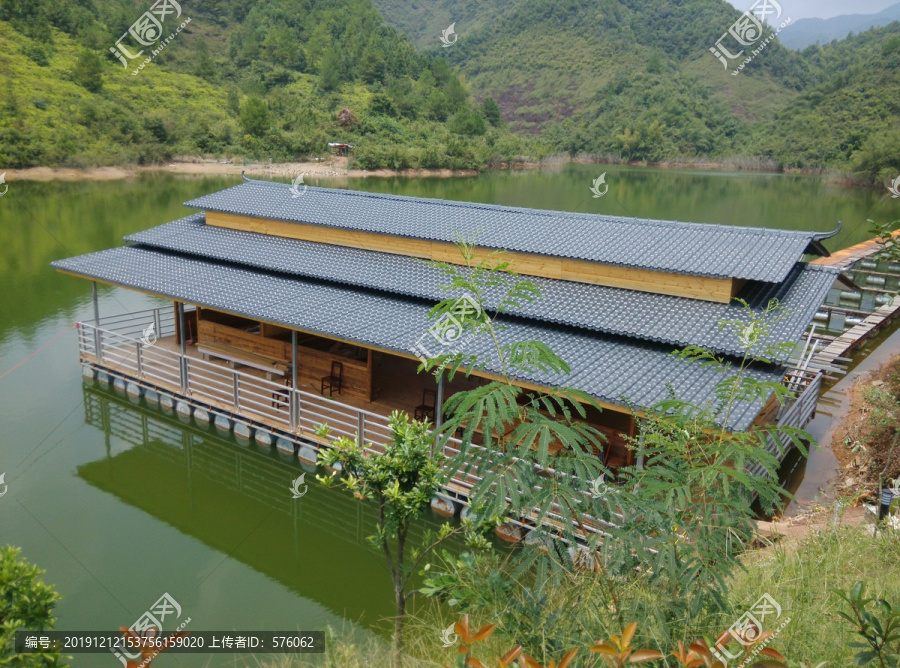 山区餐馆