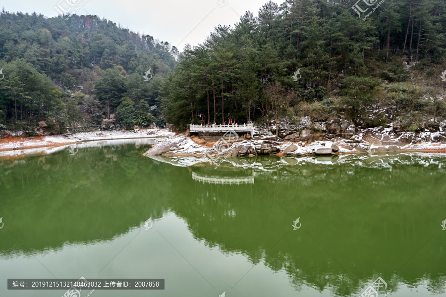 衡山華嚴湖