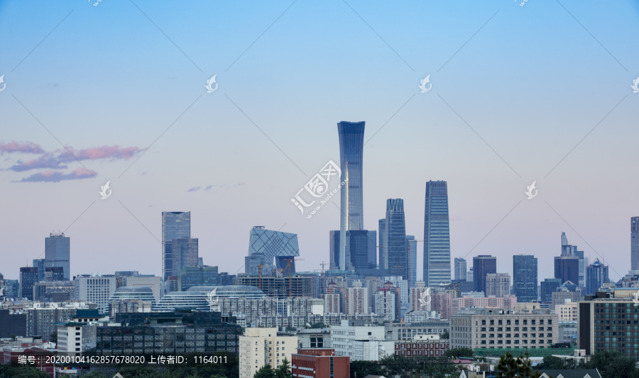 中国北京景山公园中国尊大楼美景