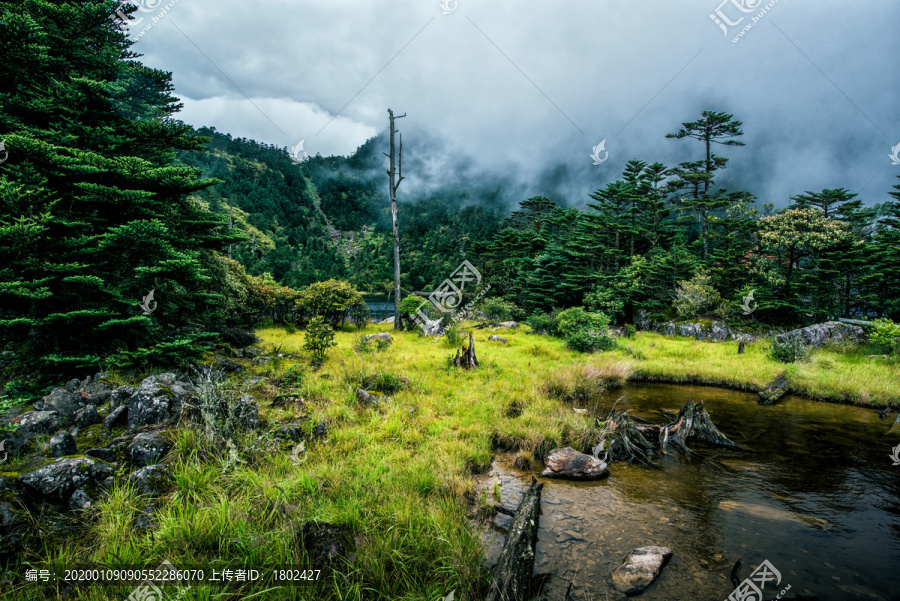 螺髻山风景区西昌风光