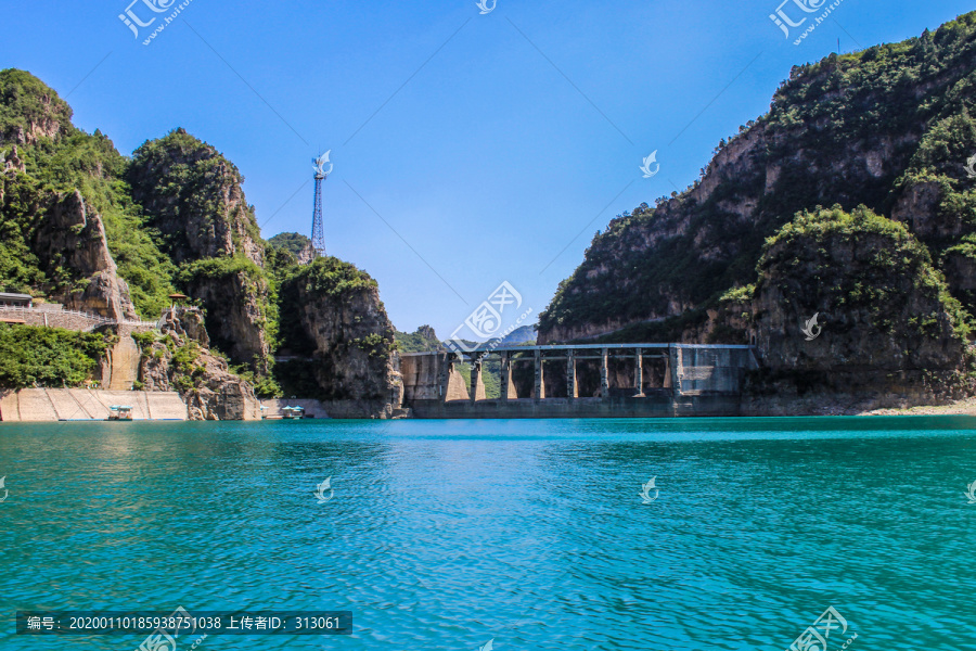 云台山峰林峡