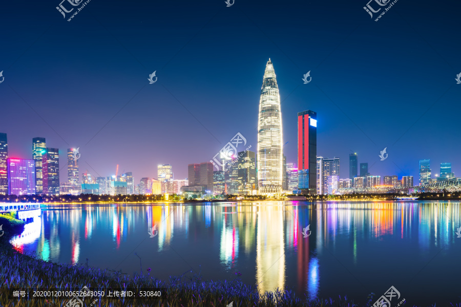 深圳金融中心建筑景观夜景