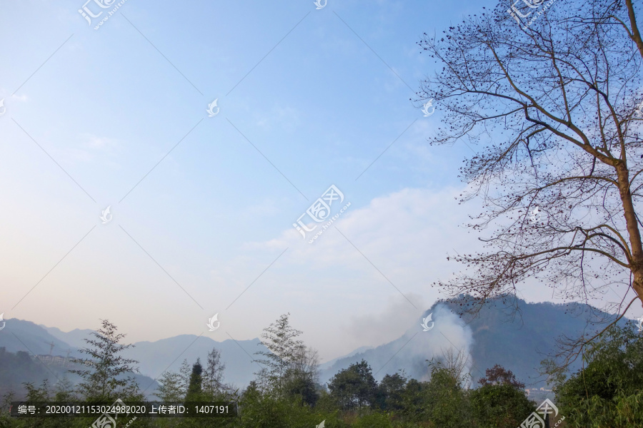 水墨远山