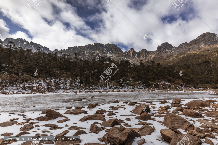 螺髻山风景区