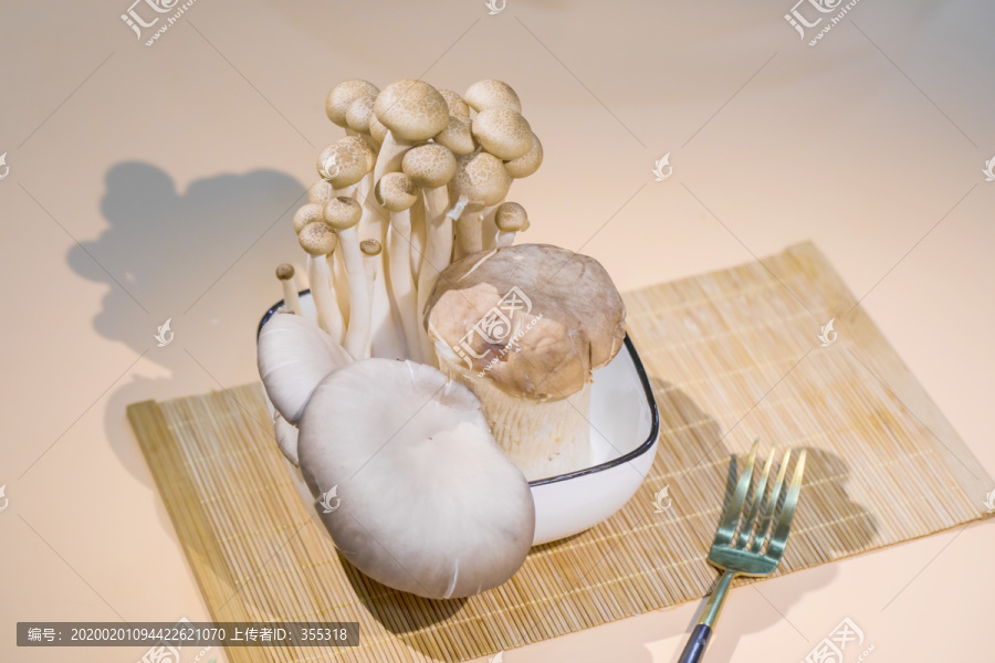 火锅麻辣烫蘑菇
