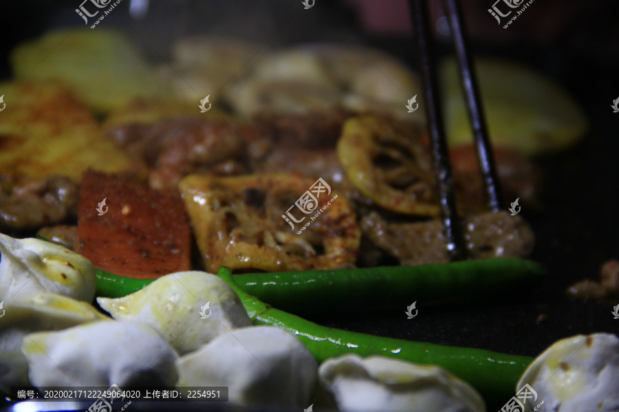 烤肉串水饺煎饺