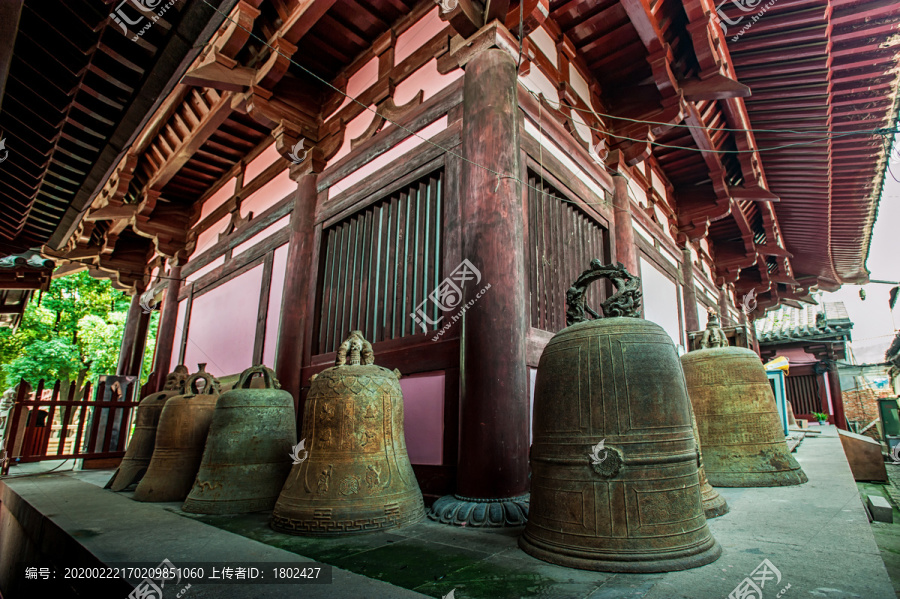 寒山寺藏钟