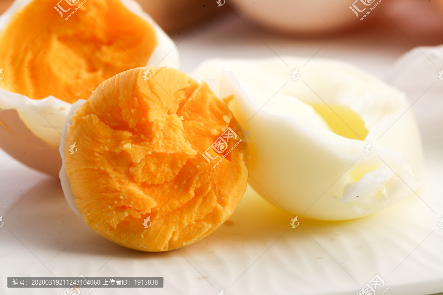 煮熟的土鸡蛋