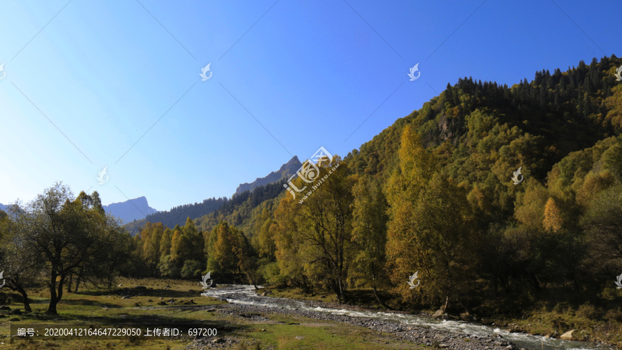 互助北山秋色