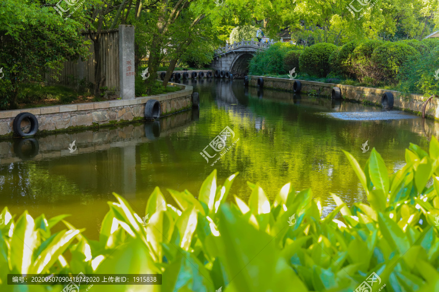 公园河道