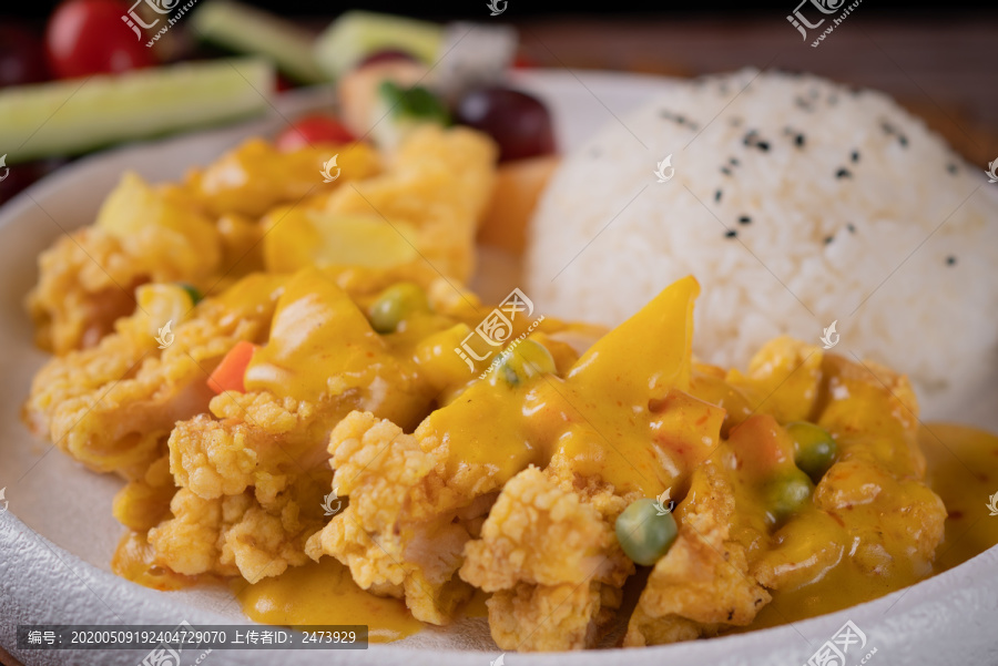 黄金鸡猪扒排饭