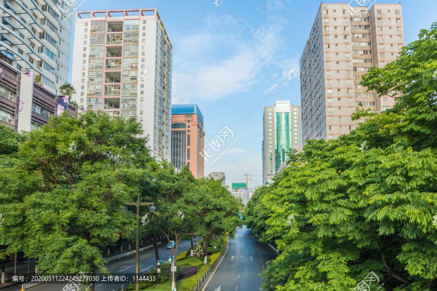 中国云南昆明城市道路景观