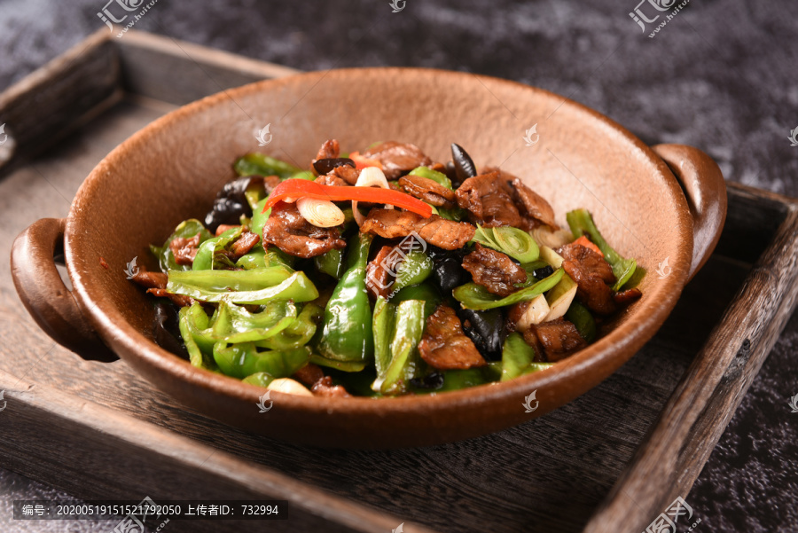 不一樣的小炒肉