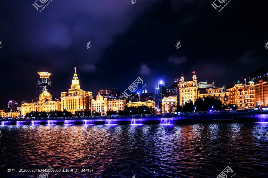 上海外滩黄浦江夜景