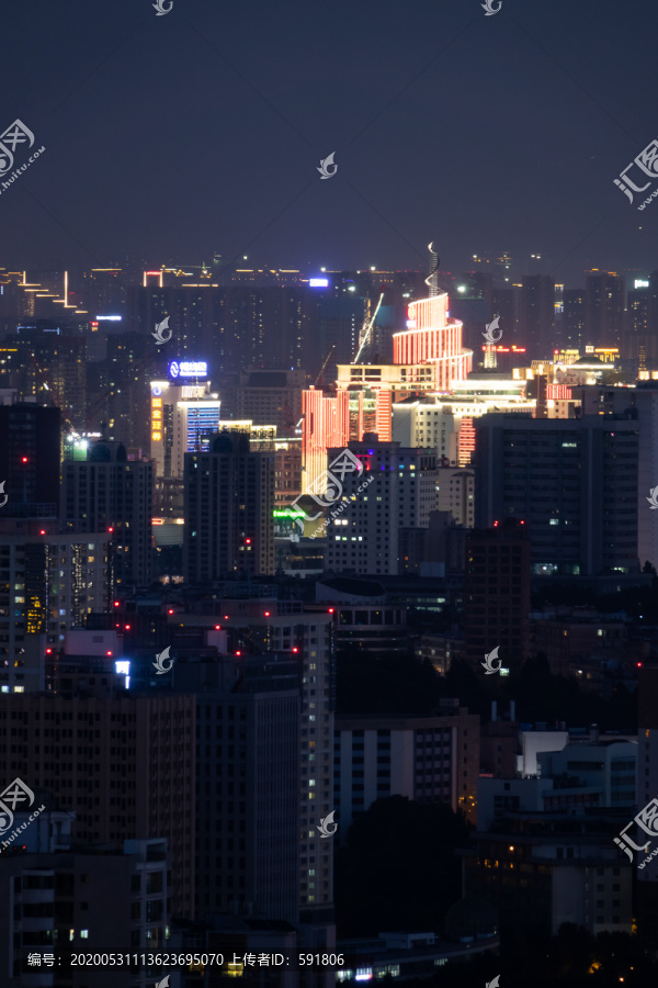 昆明城市天际线夜景