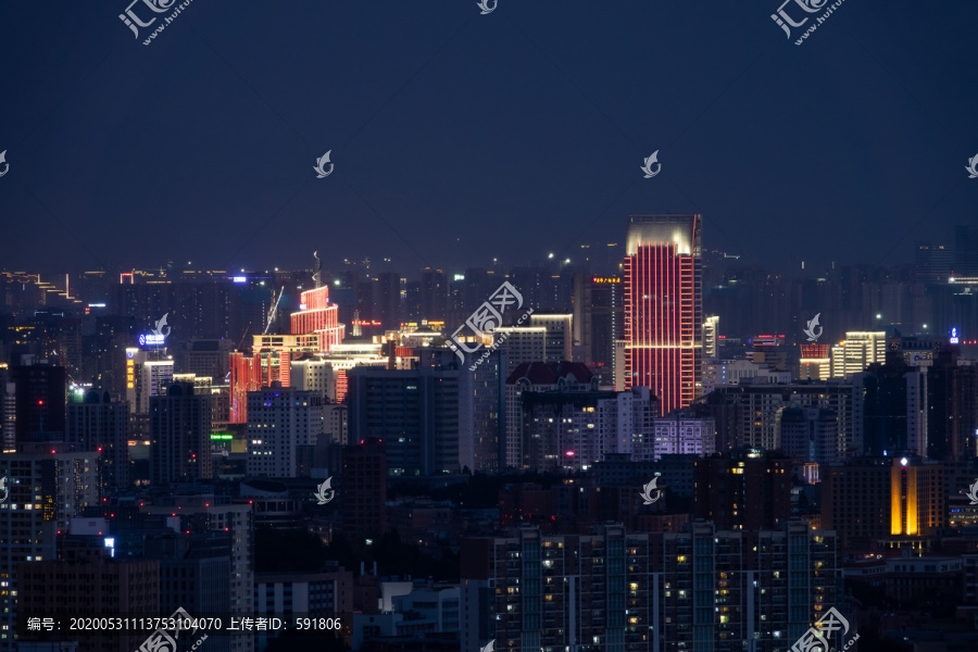 昆明城市天际线夜景