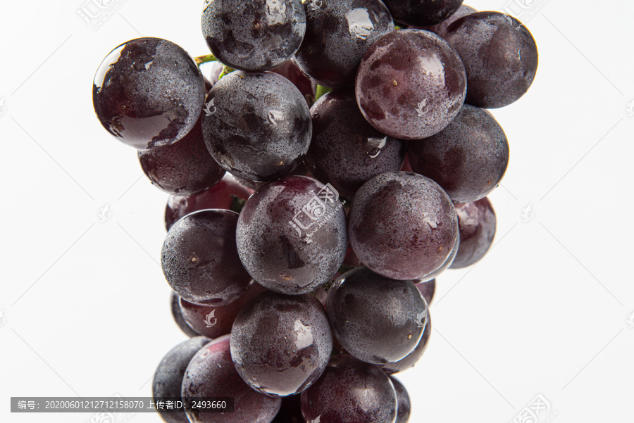 新鲜紫葡萄水果