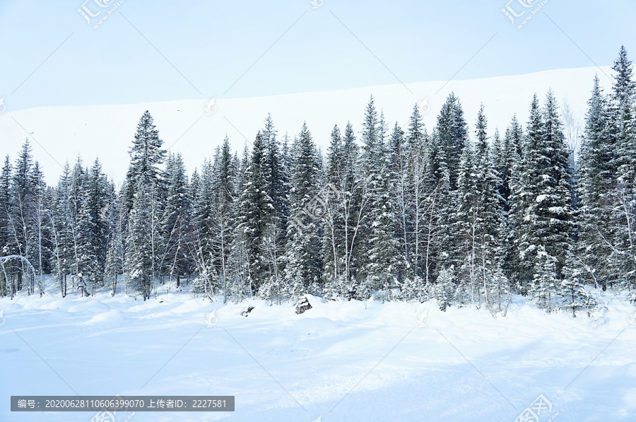 绝美冬日雪景新疆禾木村冰雪世界