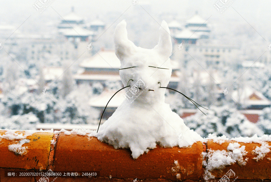 景山公园堆雪人